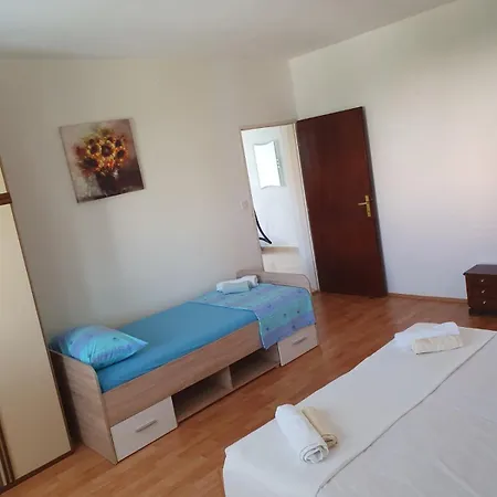 Bozovic Apartment Orebic