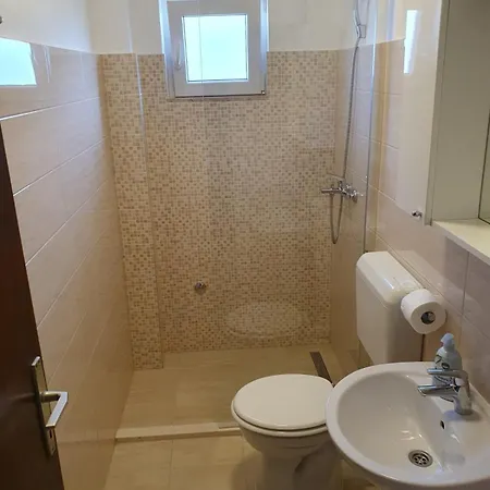 Bozovic Apartment *